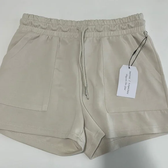 NWT Better Together Beige Women's Lounge Shorts Size M - Picture 2 of 8